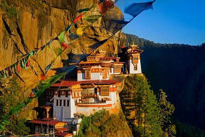 Bhutan holidays, Tour Packages for Bhutan, Bhutan Honeymoon packages,